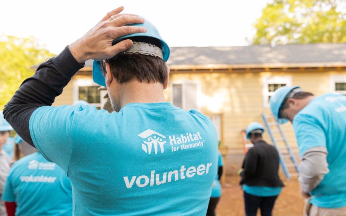 Habitat for Humanity Volunteers 
